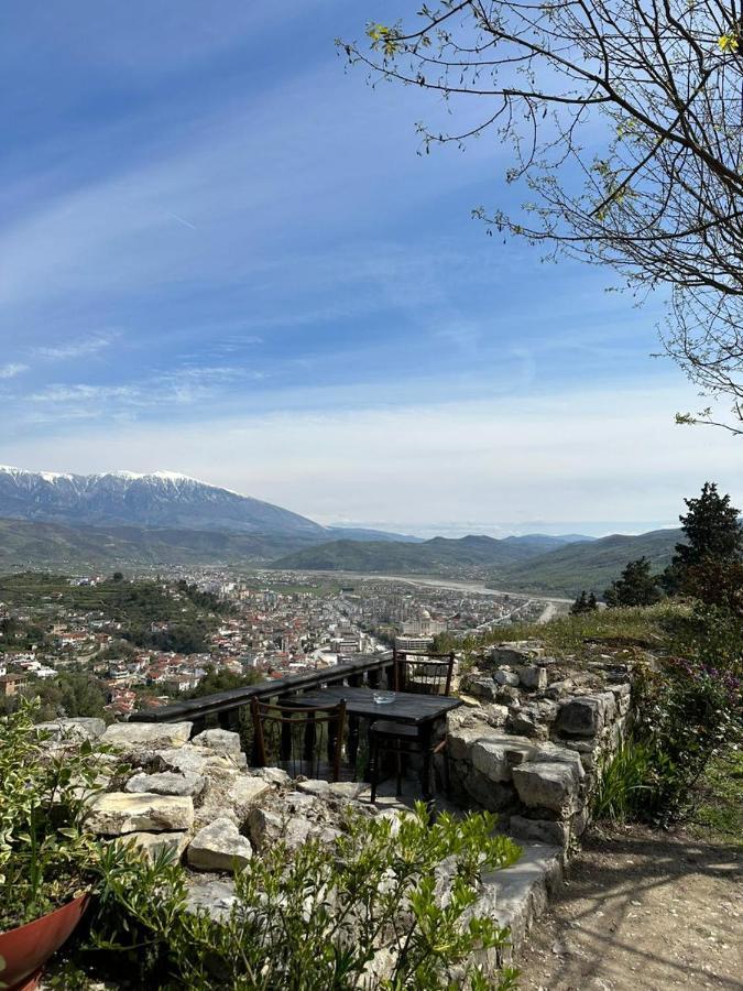 Guest House Iljesa Berat Extérieur photo