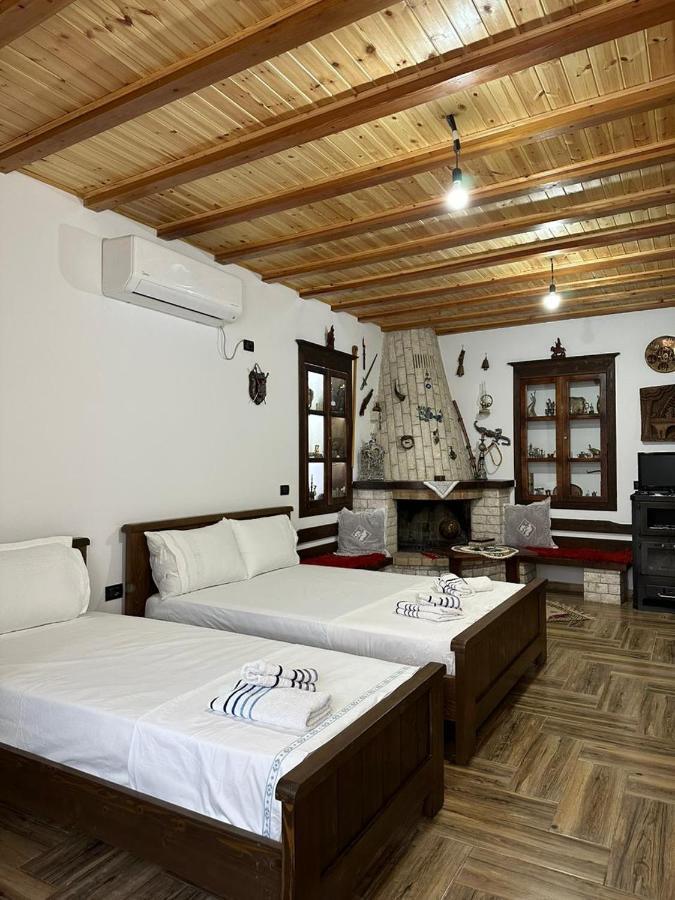 Guest House Iljesa Berat Extérieur photo
