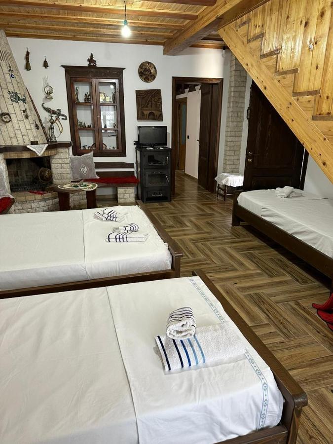 Guest House Iljesa Berat Extérieur photo