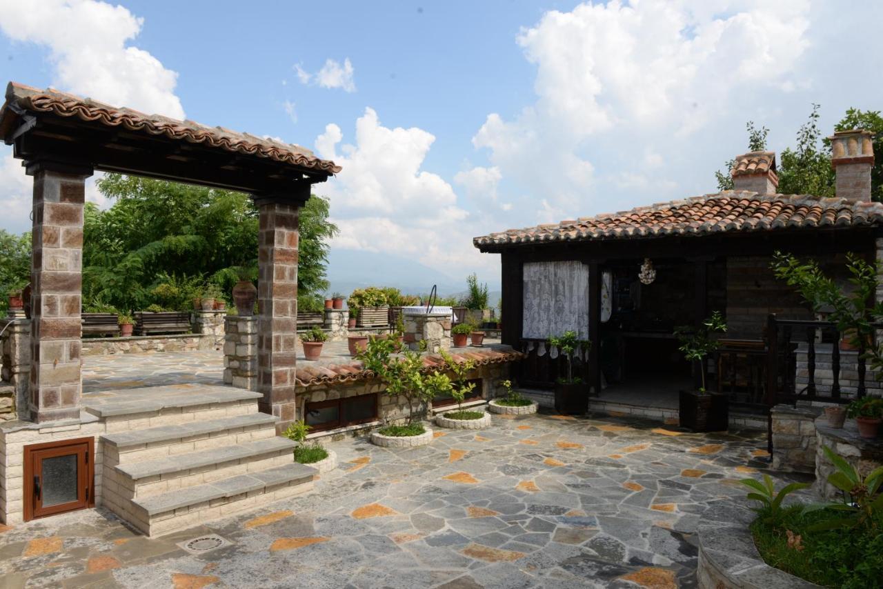 Guest House Iljesa Berat Extérieur photo